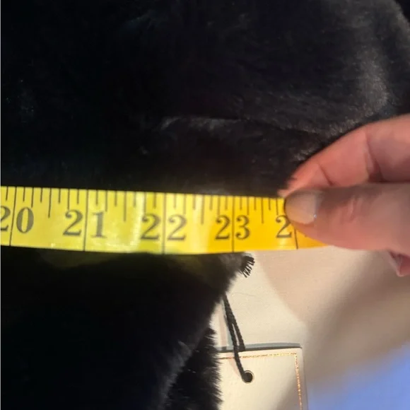 Forever 21 Plush Black Jacket perfect for holidays! - Picture 4 of 7